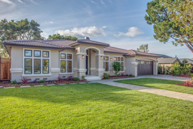 L7 Home LN Rear View